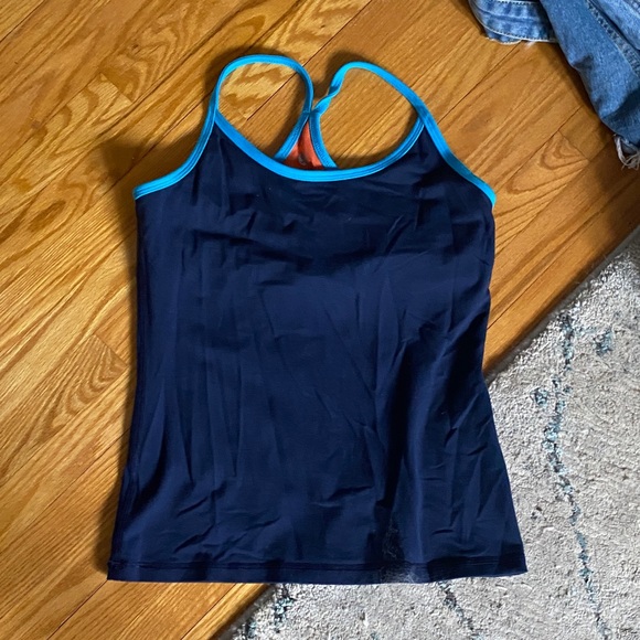 Pink Tank Top with Lotus Design - Picture 9 of 10